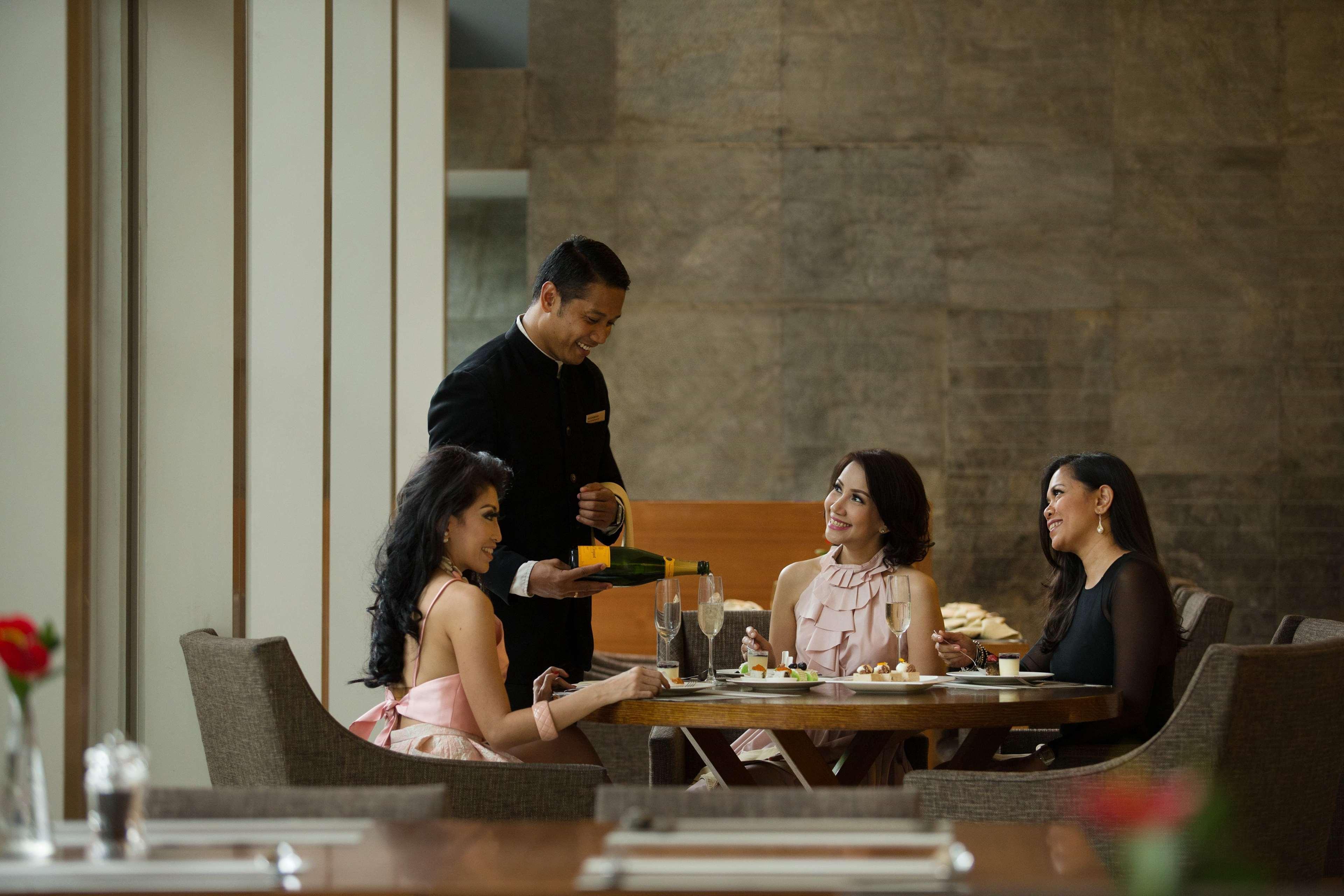 ฮิลตัน บันดุง Hotel ภายนอก รูปภาพ