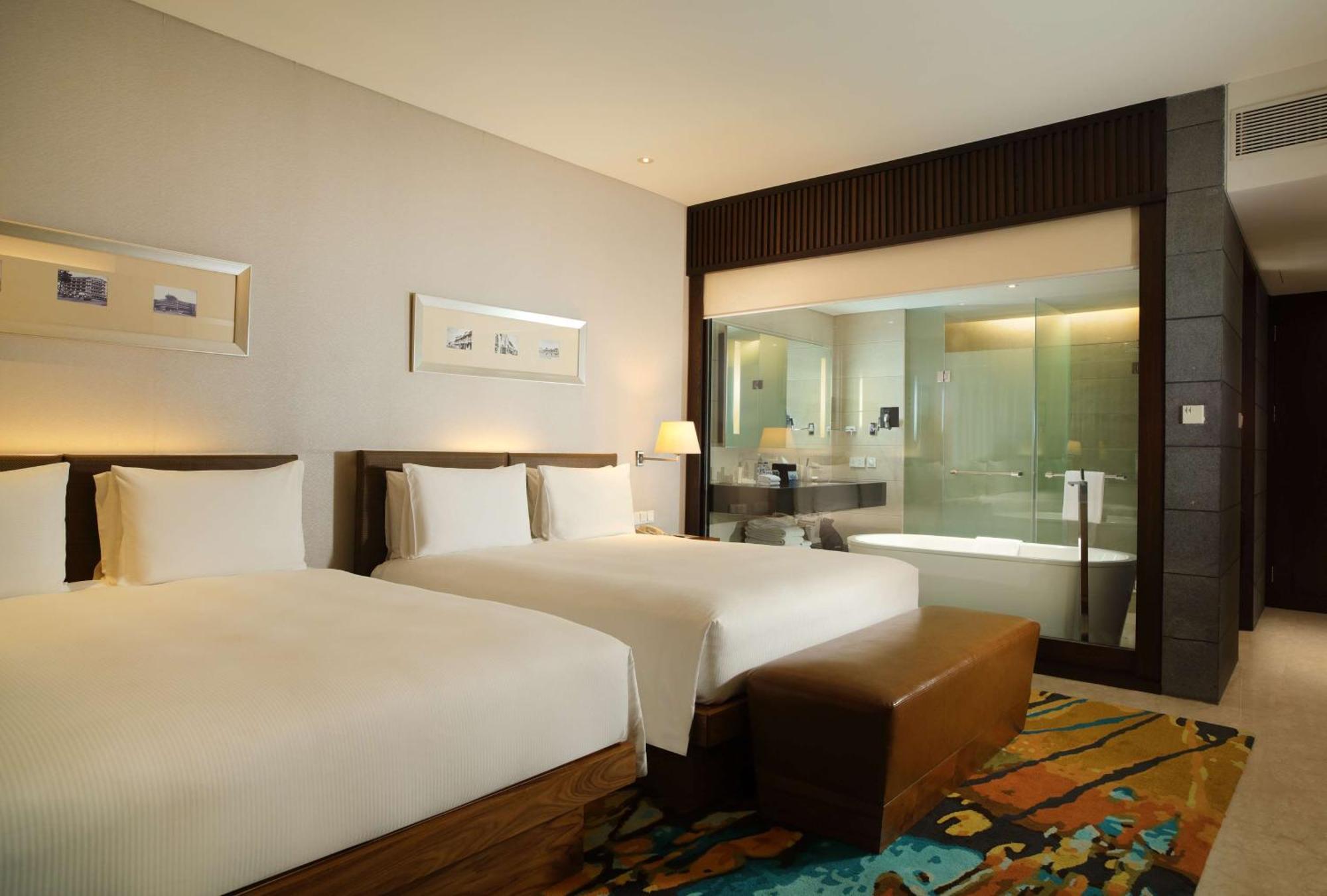ฮิลตัน บันดุง Hotel ภายนอก รูปภาพ